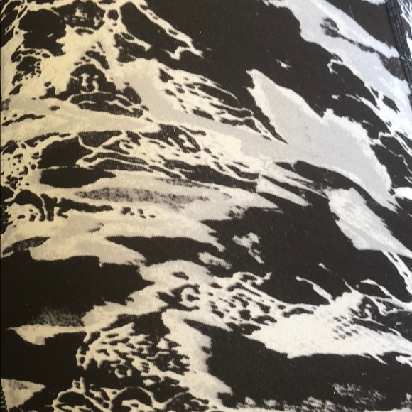 Meet your Posher, Logan - Picture 1 of 1